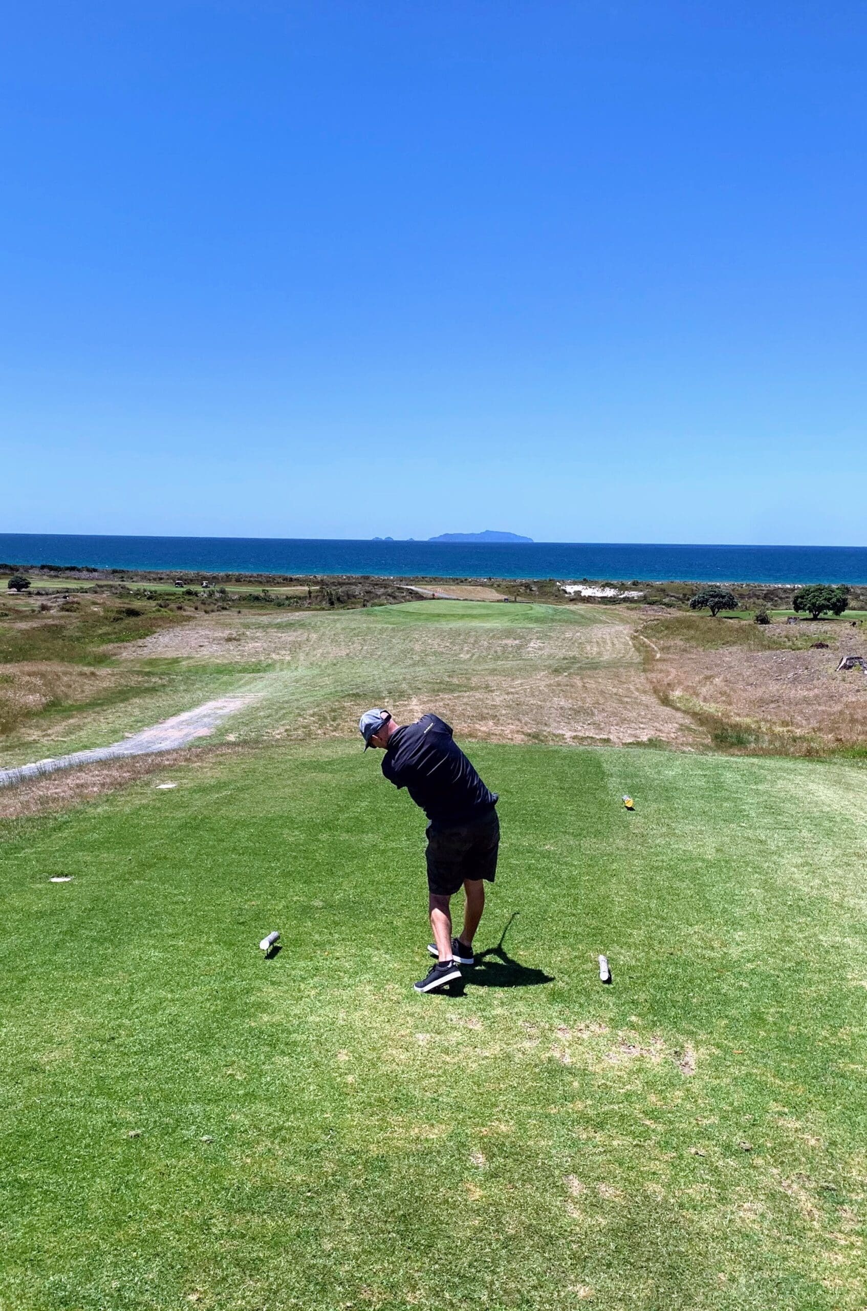 As you step onto the lush green fairways and breathe in the fresh air, you'll soon discover how tee time can become your time to unwind and rejuvenate. Let me show you how I use the mental health benefits of golfing and the calming effects of spending time on the course with friends.