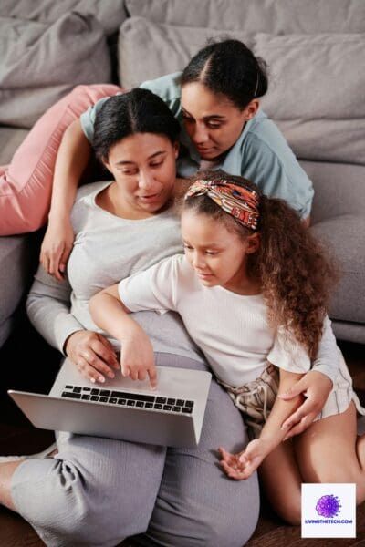 Expert Tips for Digital Parents Raising Kids in a Tech World For busy parents, managing screen time while ensuring quality family interactions and keeping your sanity can be challenging.