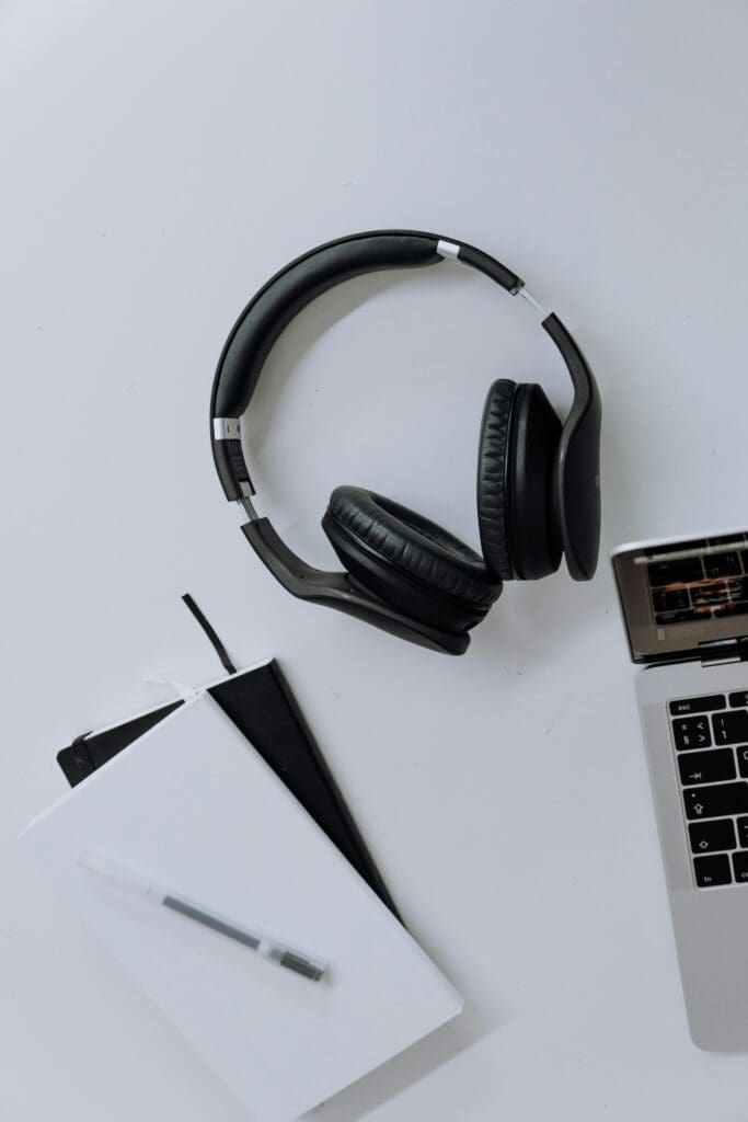 Best Noise-Cancelling Headphones for Remote Work in 2025 Top noise-cancelling work headphones from Bose, Sony, Logitech, and Jabra for remote workers.